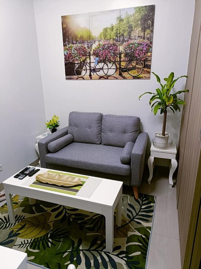 Home Away From Home Маніла Екстер'єр фото