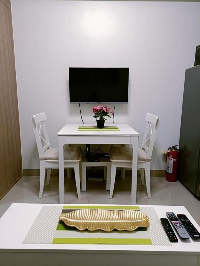 Home Away From Home Маніла Екстер'єр фото